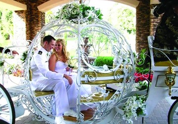 Get Me to the Church in Style – Unique, show-stopping wedding entrances for every bride