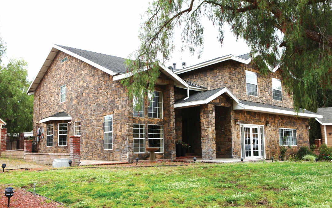 The DeSouza Home – An Equestrian Paradise