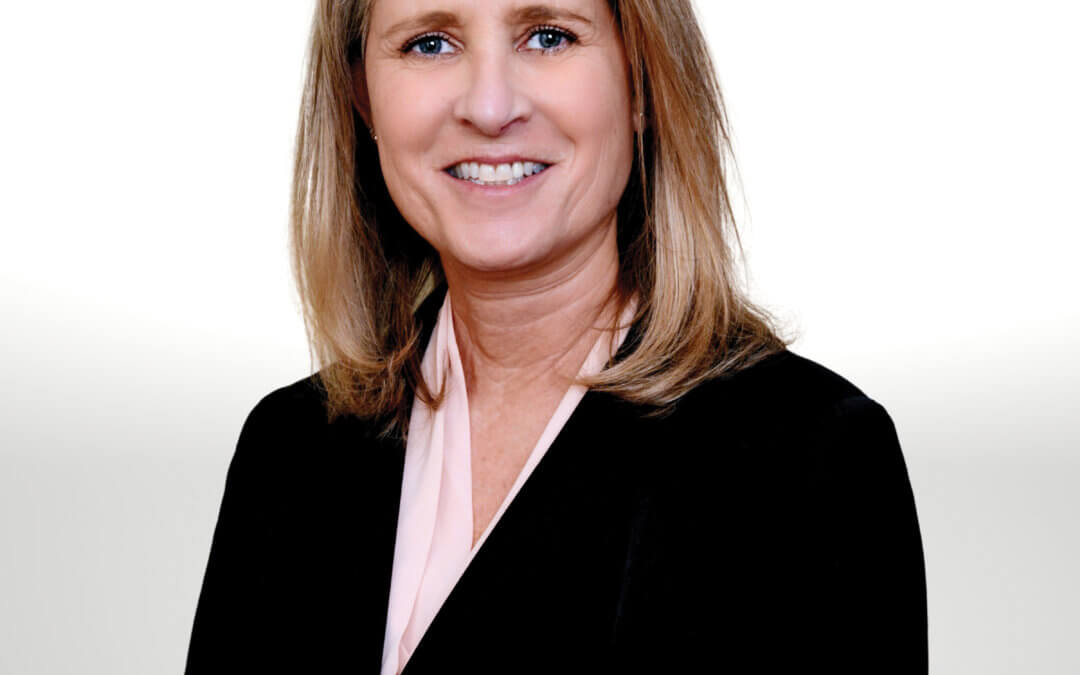 Meet Stacey Edwards, Logix Federal Credit Union Branch Manager at  Valencia Promenade